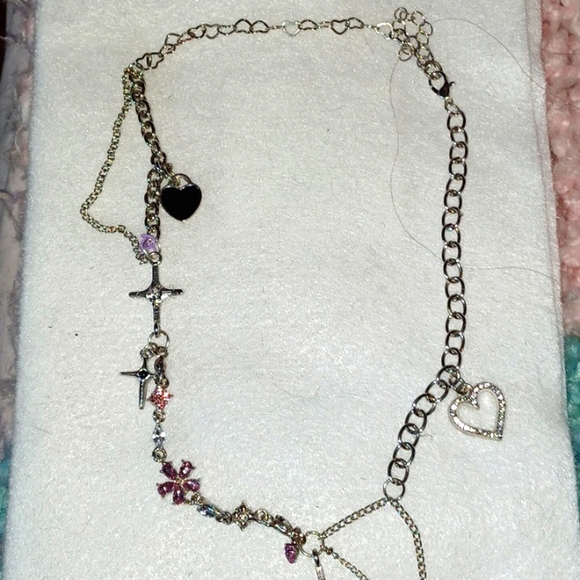 Cheeky Kuromi Necklace - Picture 5 of 7
